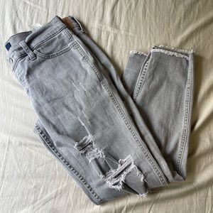 grey hollister boyfriend jeans